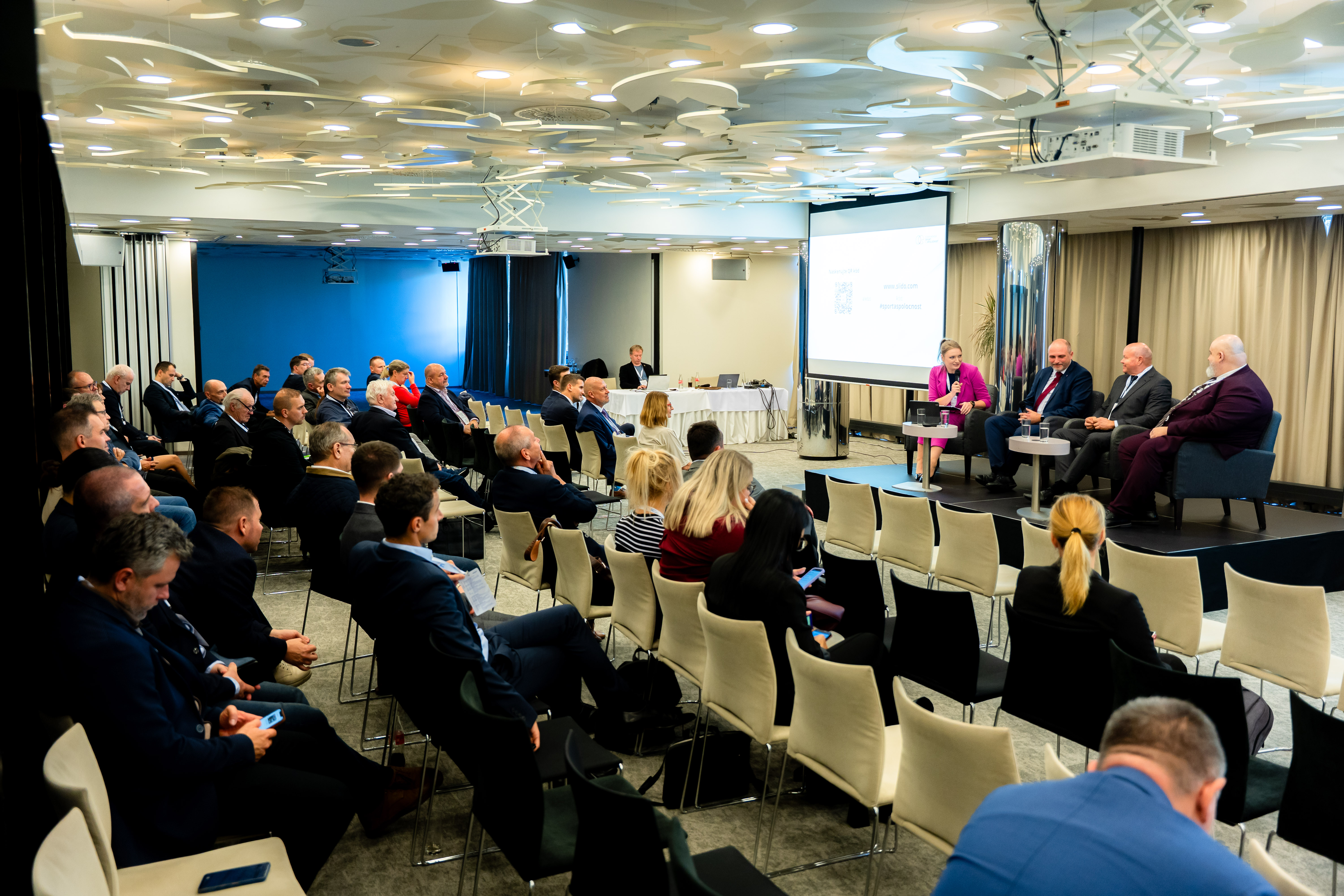 Konferencia - Sport a spolocnost - diskusia-13